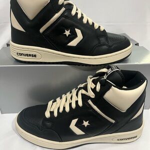 Converse Black and Cream High-Tops Weapon Leather Mid Basketball